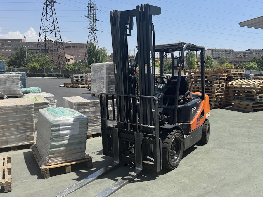 Консалтинг и техника для склада компании DOMUS